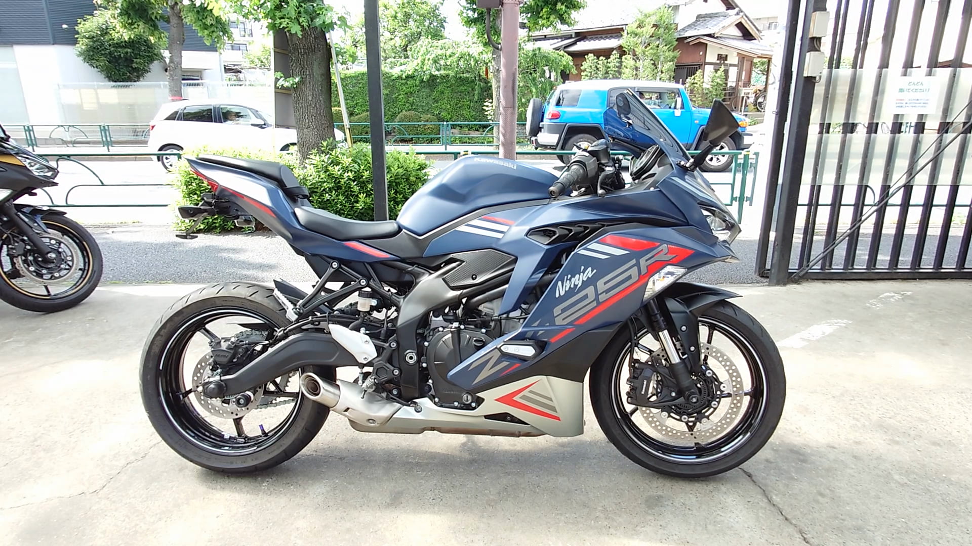 カワサキ Ninja ZX-25R SE ETC2.0 クイックシフター フレーム