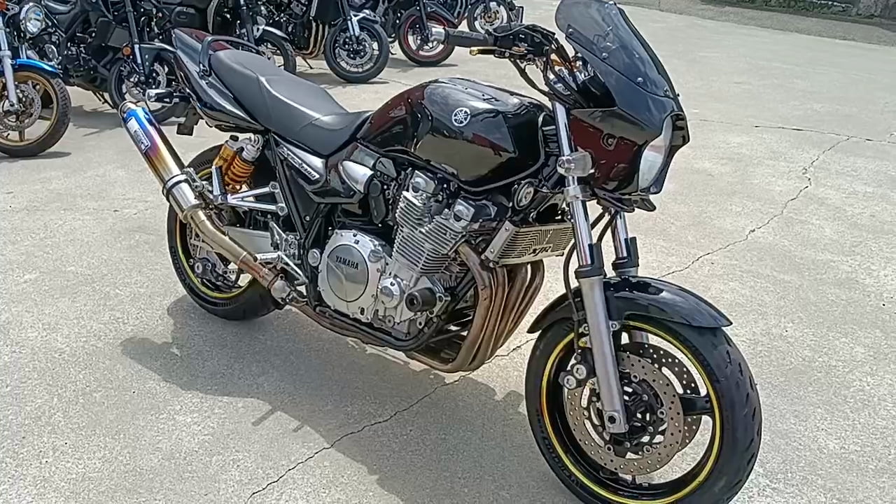 バイク XJR1300 ヤマハ（YAMAHA） XJR1300の型式・スペックならバイクブロス