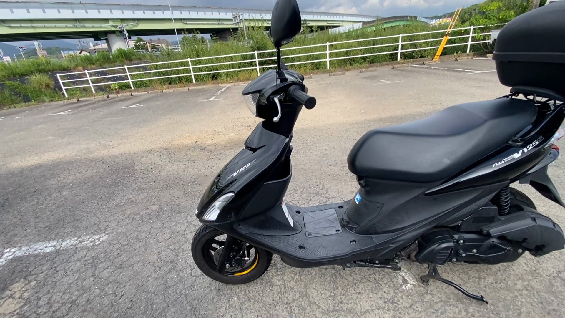 スズキ アドレスV125S ボックス 社外マフラー付き B640512| BDSバイク