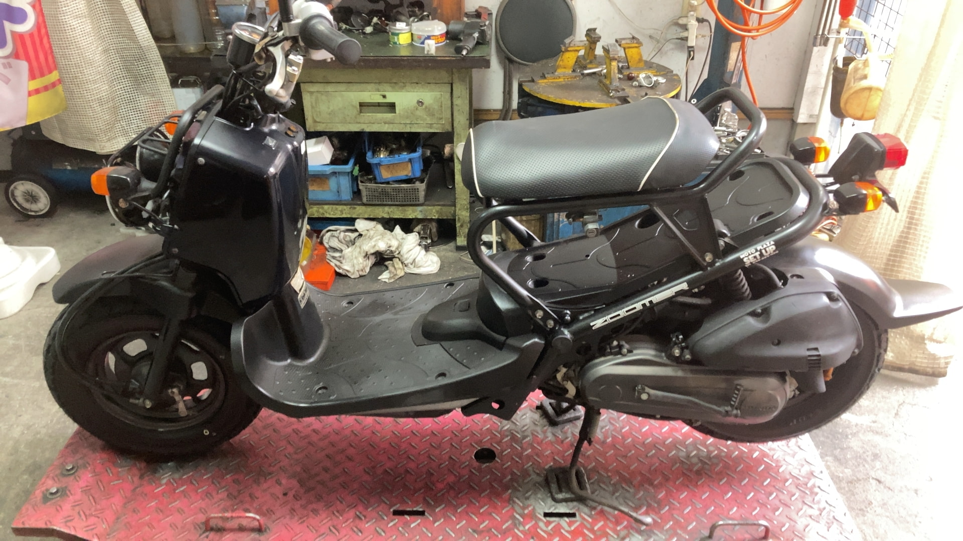 ホンダ (動画あり、クレジットカード使えます!)ズーマーFi 諸経費 ホンダ (動画あり、クレジットカード使えます!)ズーマーFi 諸経費